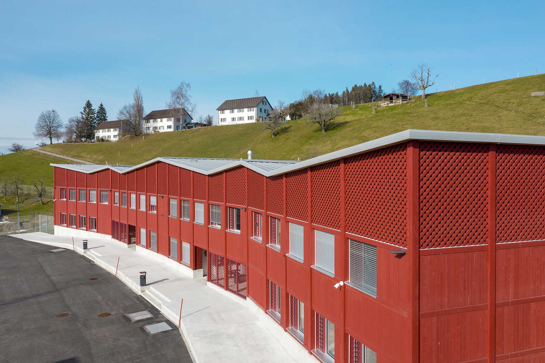 Metalldach | Vollzugszentrum Bachtel | Hinwil Bild